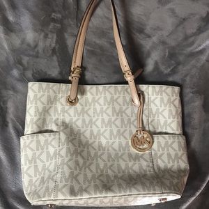 NEW Michael Kors handbag